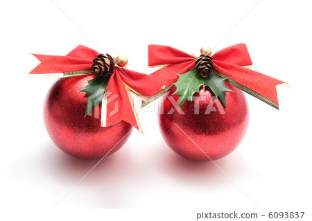 Red Christmas ball 6093837