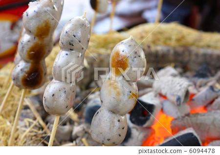 Takao mountain specialties, grilled dumplings Takao mountain specialties, grilled dumplings 6094478