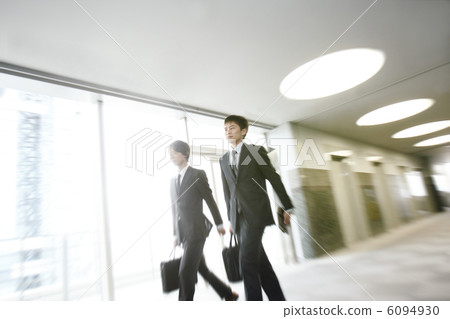 走路 走路 6094930