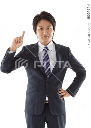 指向一個年輕的商人 指向一個年輕的商人 6096114