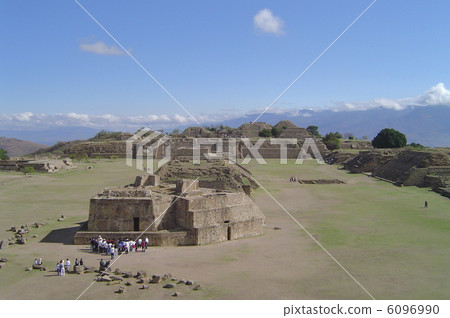 Ruins (Monte Alban - Mexico) Ruins (Monte Alban - Mexico) 6096990