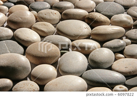 pebble close-up 6097822