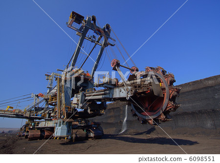 Excavator transfer 6098551