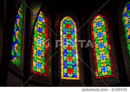 Stained glass 6100430