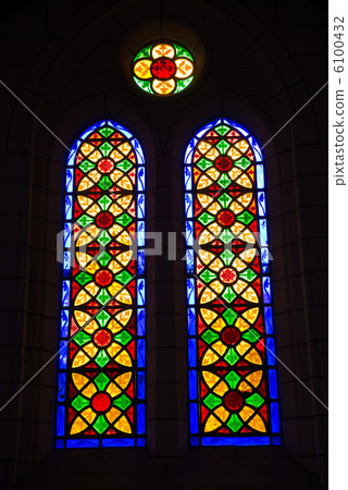 Stained glass 6100432