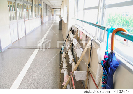 School corridor Ⅲ 6102644