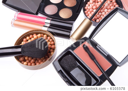 set of cosmetic makeup products set of cosmetic makeup products 6103378