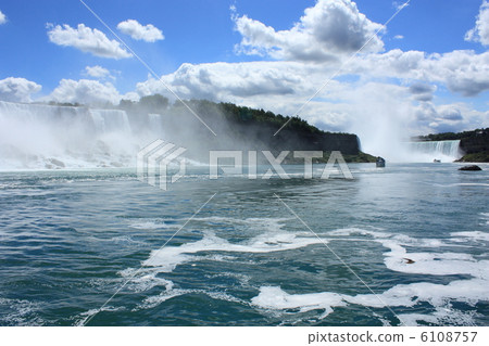 Niagara Falls 6108757
