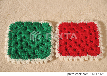 Knitting of coasters Knitting of coasters 6112425