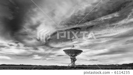 VLA  - 國家國家廣播電台 6114235