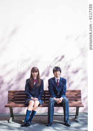 高中學生夫婦 6117388