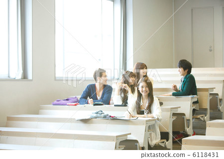 Classroom image 6118431