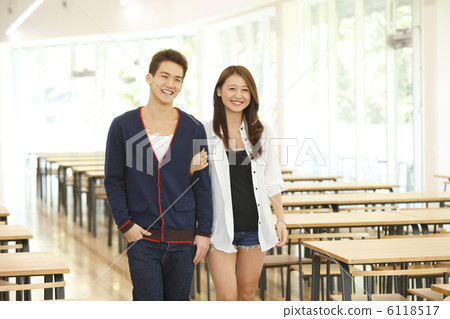 College student campus image 6118517