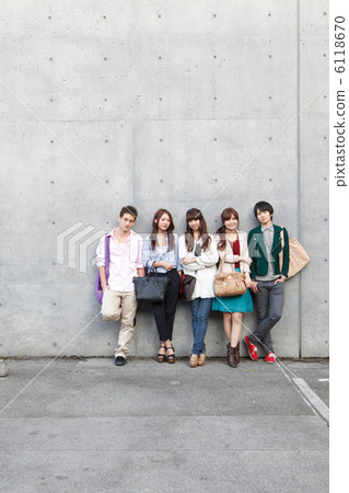 College student campus image College student campus image 6118670