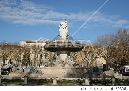 Rotondo Great Fountain Aix-en-Provence Southern France Rotondo Great Fountain Aix-en-Provence Southern France 6120836
