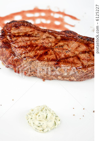 Juicy rib-eye beef steak Juicy rib-eye beef steak 6125227