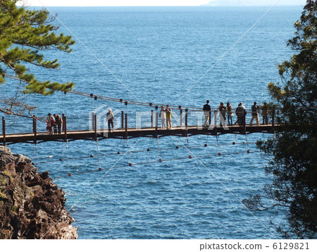 Ito city Izukogen kogen Jogakisaki coast Kadowaki suspension bridge 6129821