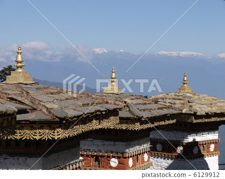 Duchura Pass Duchura Pass 6129912