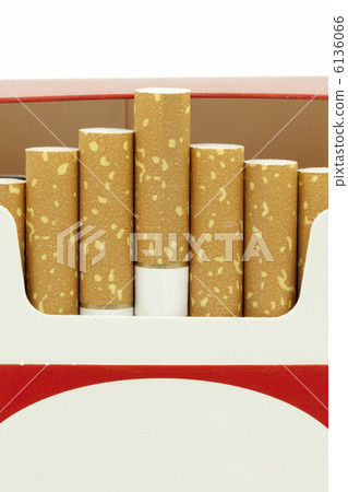 Open cardboard box cigarette 6136066