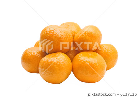 Several whole tangerine on a white background Several whole tangerine on a white background 6137126