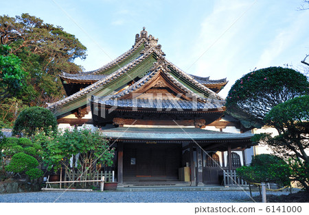 Katase Ryuguchi Temple 6141000