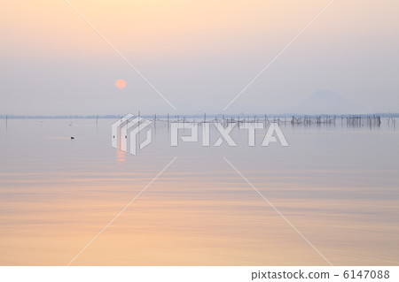 Sunrise of Lake Biwa Sunrise of Lake Biwa 6147088