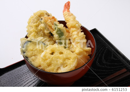 Tempura tempura on rice 6151253