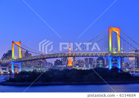 Rainbow-colored rainbow bridge 6154684