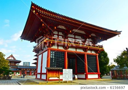 "West Daimon" of Shitennoji Temple (Tennoji Ward, Osaka City) "West Daimon" of Shitennoji Temple (Tennoji Ward, Osaka City) 6156697