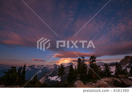 Mt.Shuksan 6161360