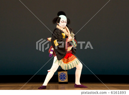 Japanese traditional beauty _ a young boy who dances in the kabuki guys 6161893