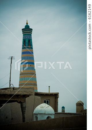 Minaret in ancient city of Khiva, Uzbekistan Minaret in ancient city of Khiva, Uzbekistan 6162149