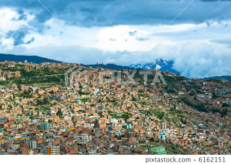 Panoramic view of La Paz, Bolivia 6162151