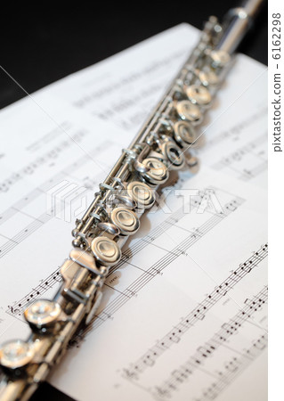 長笛和樂譜 長笛和樂譜 6162298