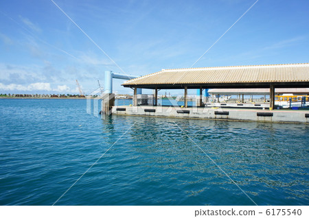 Ishigaki Harbor 6175540