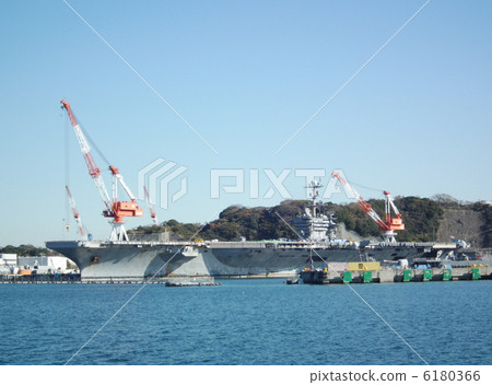 Nuclear aircraft carrier George Washington 6180366