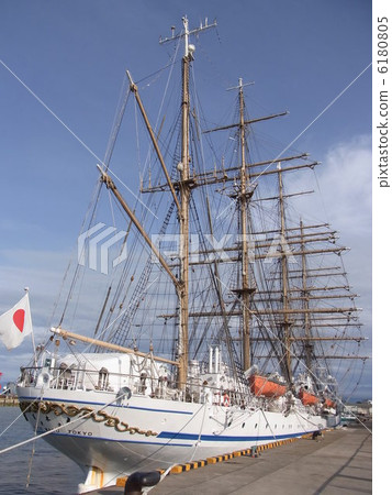 Nippon Maru 6180805