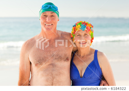 Senior couple at the beach 6184322