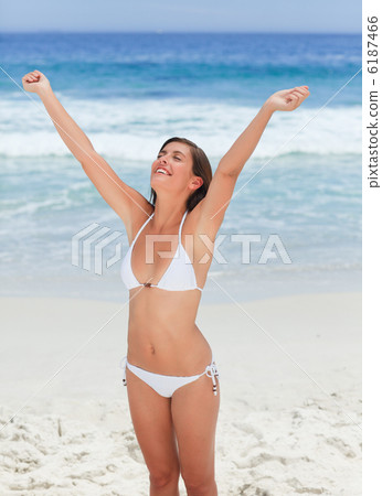 Adorable woman posing in front of the camera Adorable woman posing in front of the camera 6187466