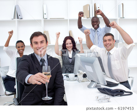 Successful businessteam driking champagne in office 6197453