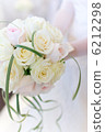 A bouquet 6212298
