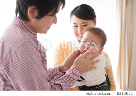 寶寶和家人 寶寶和家人 6213631