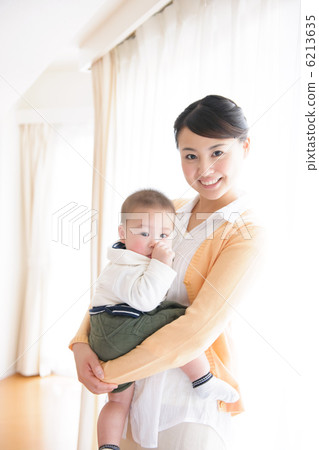 寶寶和家人 寶寶和家人 6213635