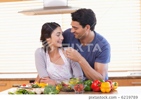 Man feeding his girlfriend Man feeding his girlfriend 6219789