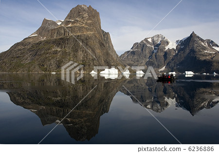 Tourists in Sermilik Fjord 6236886