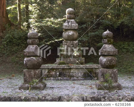 Koyasan, Okunoin, Toyotomi family cemetery 6238166