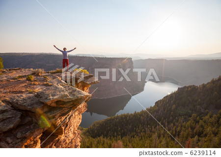 Man on the cliff Man on the cliff 6239114
