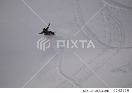 滑下山的人 滑下山的人 6242519