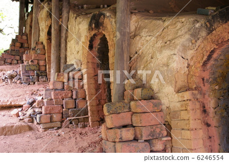 Small Shikada kiln Small Shikada kiln 6246554