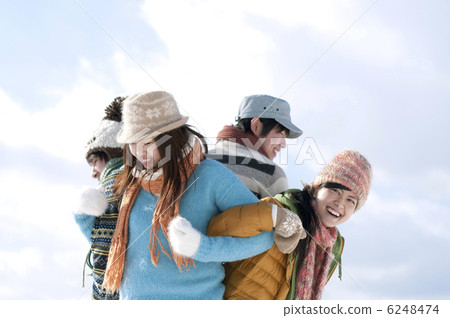 Young men who do something buns 6248474